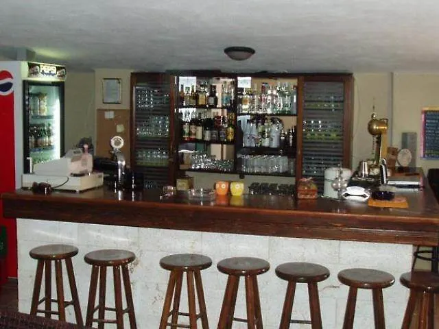Hotel Medousa Криопиги Греция