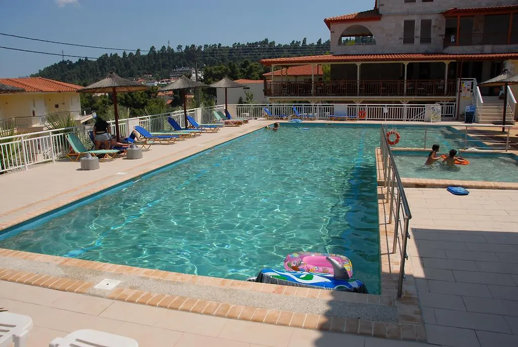 Hotel Medousa Криопиги Греция