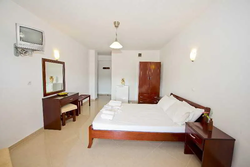 *** Aparthotel Hotel Medousa Kriopigi Greece
